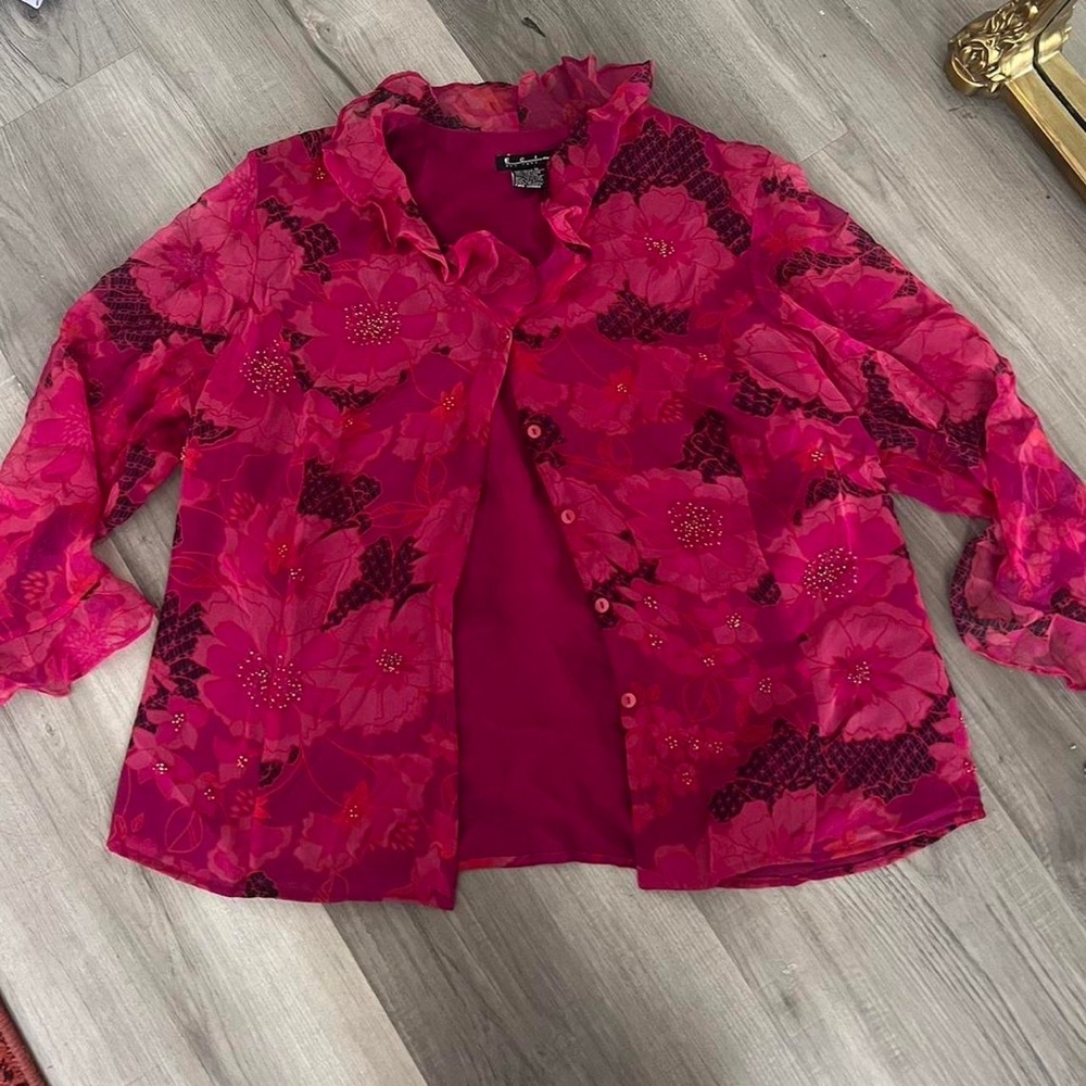 Beautiful Silk Blouse!
